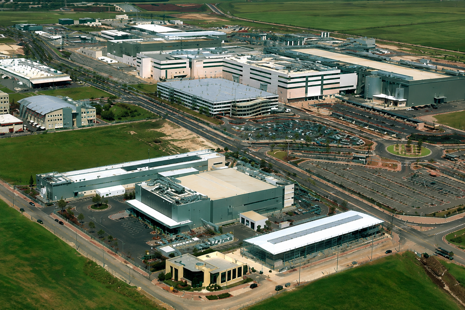 Intel Kiryat Gat fab — aerial view